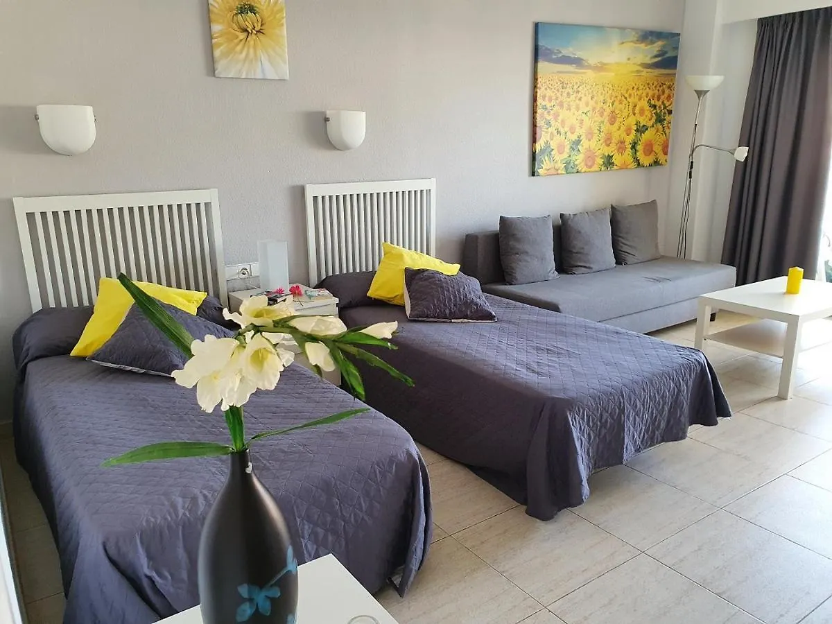 Estudio El Puerto - En El Mismo Centro De Fuengirola, Primera Linea De Playa Apartment